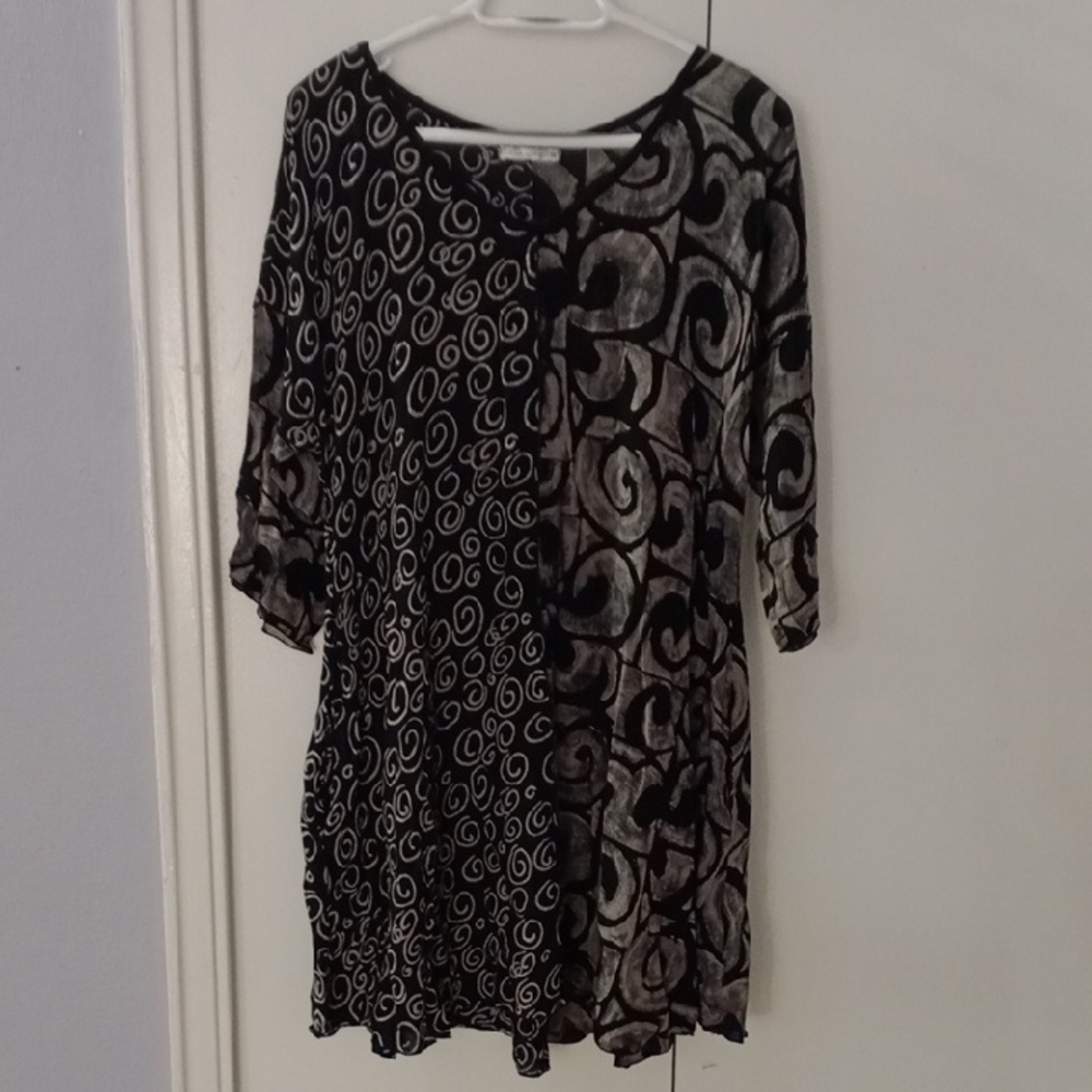 Blue Sky Artistic Swirl Long Sleeve Dress